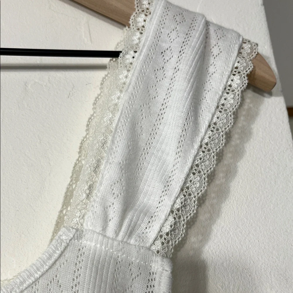 Mine White Lace Strap Tank Top - Picture 5 of 7